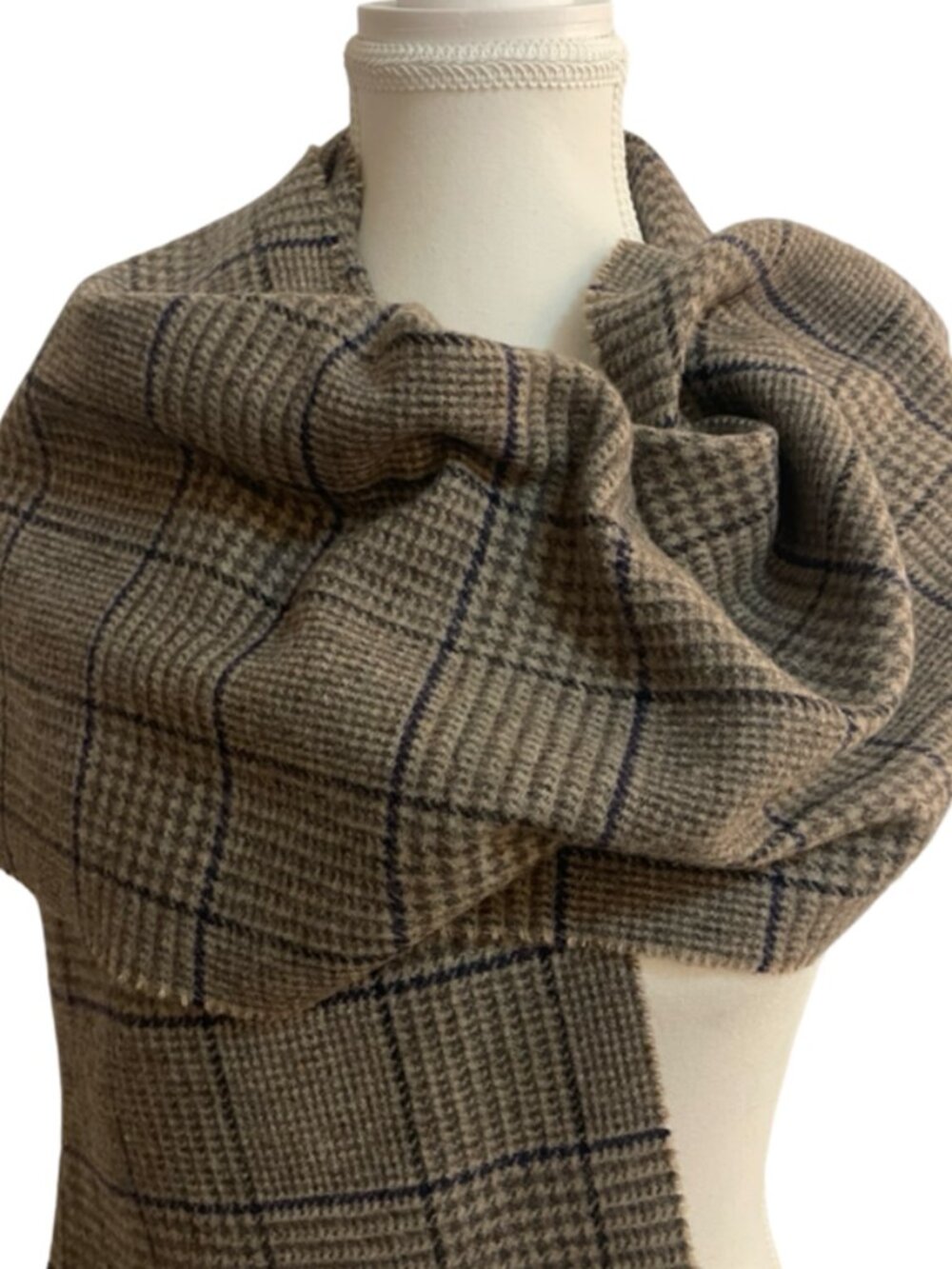 Pool Trend 100% Wool Plaid Scarf Made in Italy Brown Tan Navy